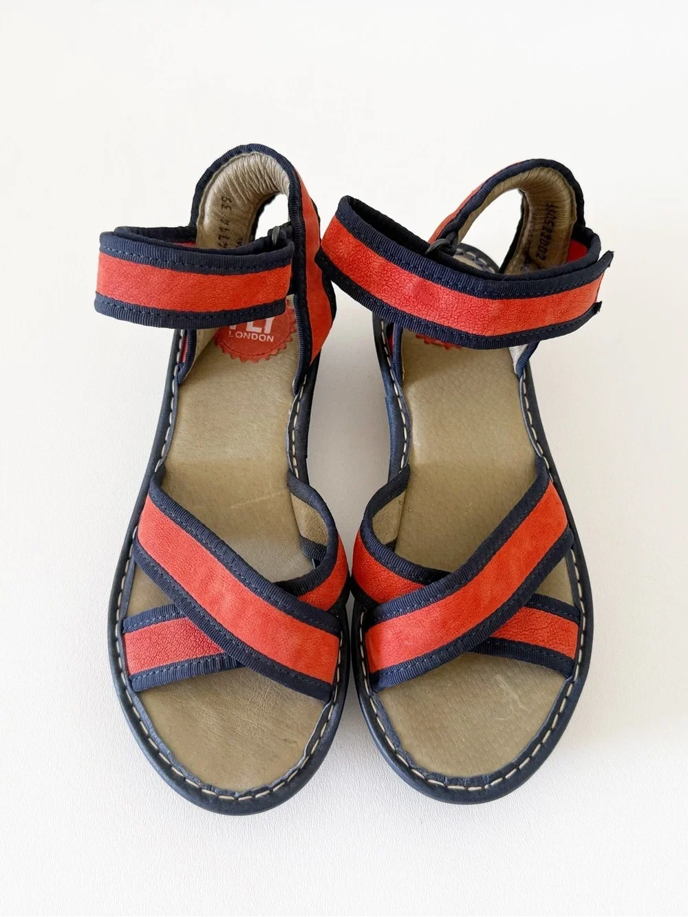 Fly London Shoes Strappy Platform Sandals Criss Cross Casual  8.5